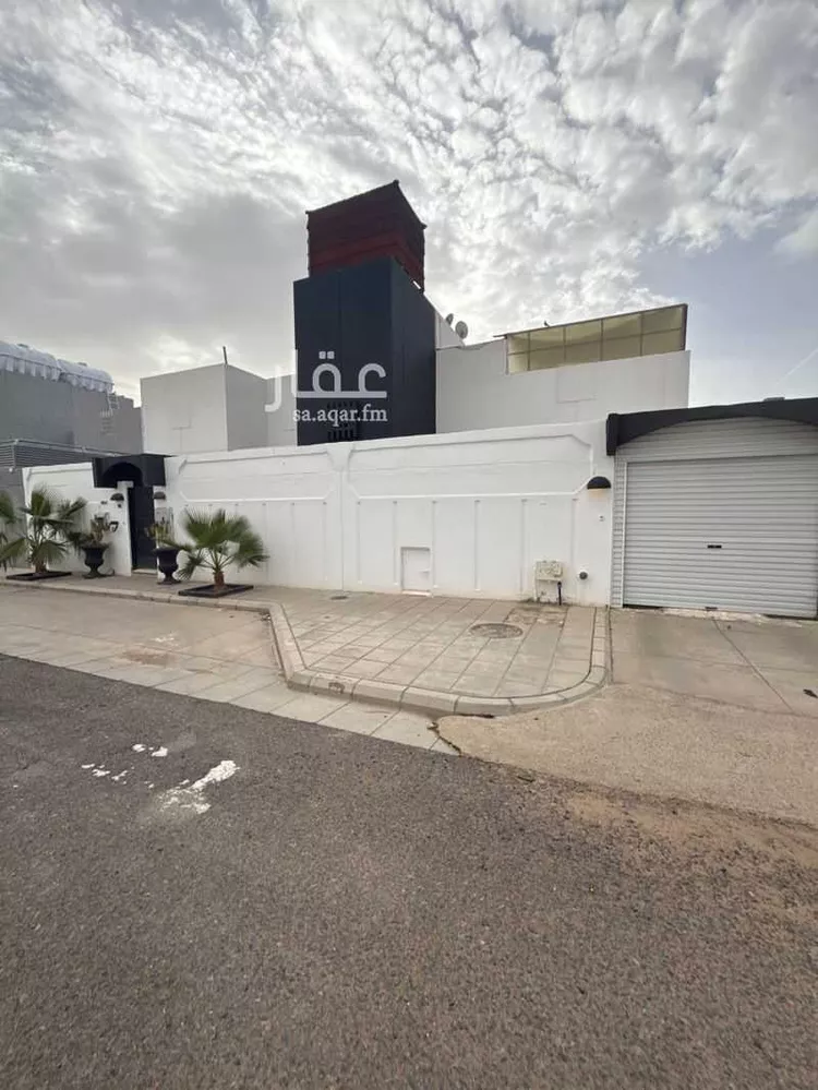 فيلا للبيع في شارع كعب بن حباب, حي وادي مهزور, مدينة المدينة المنورة, منطقة المدينة المنورة صورة 5