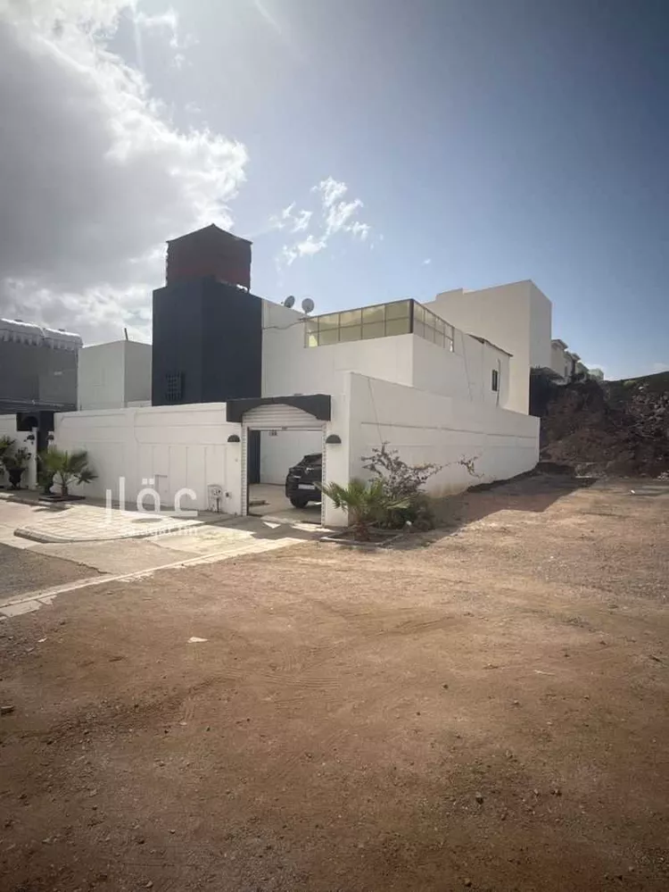 فيلا للبيع في شارع كعب بن حباب, حي وادي مهزور, مدينة المدينة المنورة, منطقة المدينة المنورة صورة 3