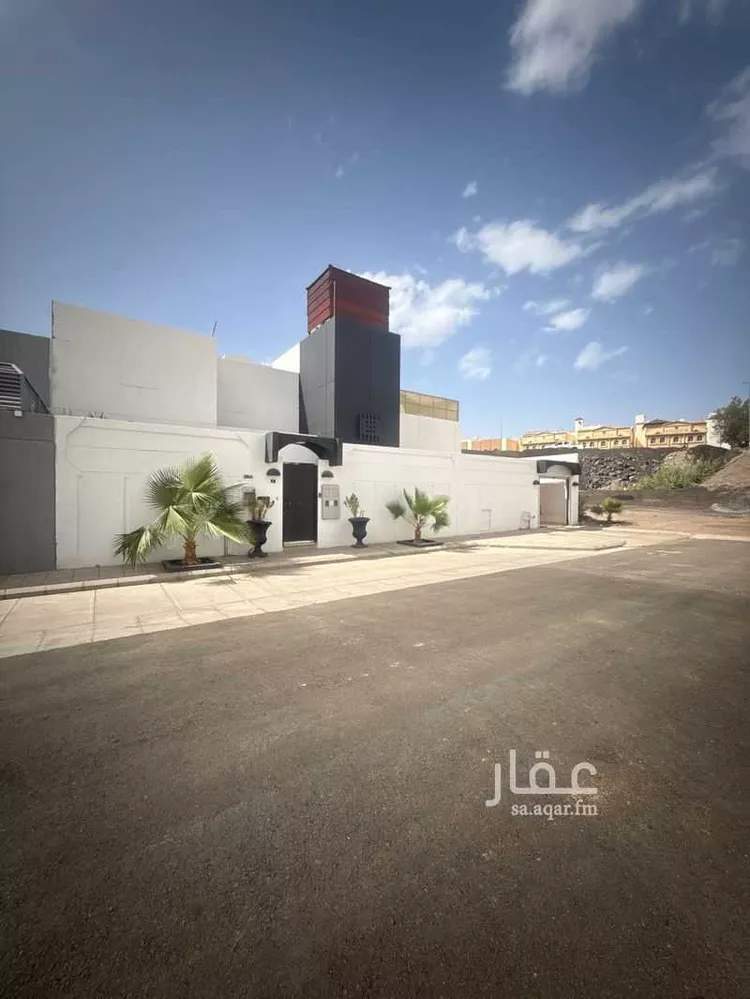 فيلا للبيع في شارع كعب بن حباب, حي وادي مهزور, مدينة المدينة المنورة, منطقة المدينة المنورة صورة 2