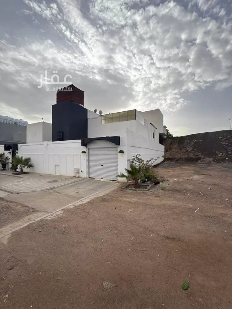 فيلا للبيع في شارع كعب بن حباب, حي وادي مهزور, مدينة المدينة المنورة, منطقة المدينة المنورة صورة 3