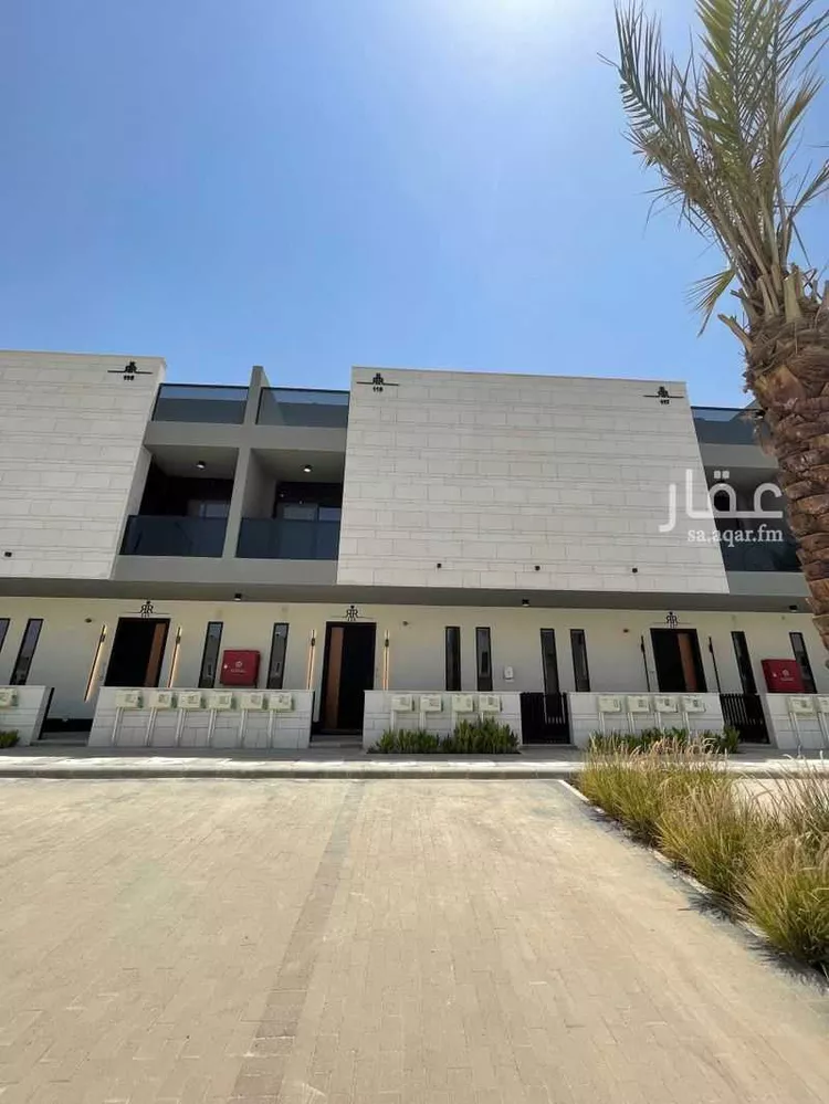 فيلا للإيجار في شارع علي بن أحمد العمري, حي العارض, مدينة الرياض, منطقة الرياض