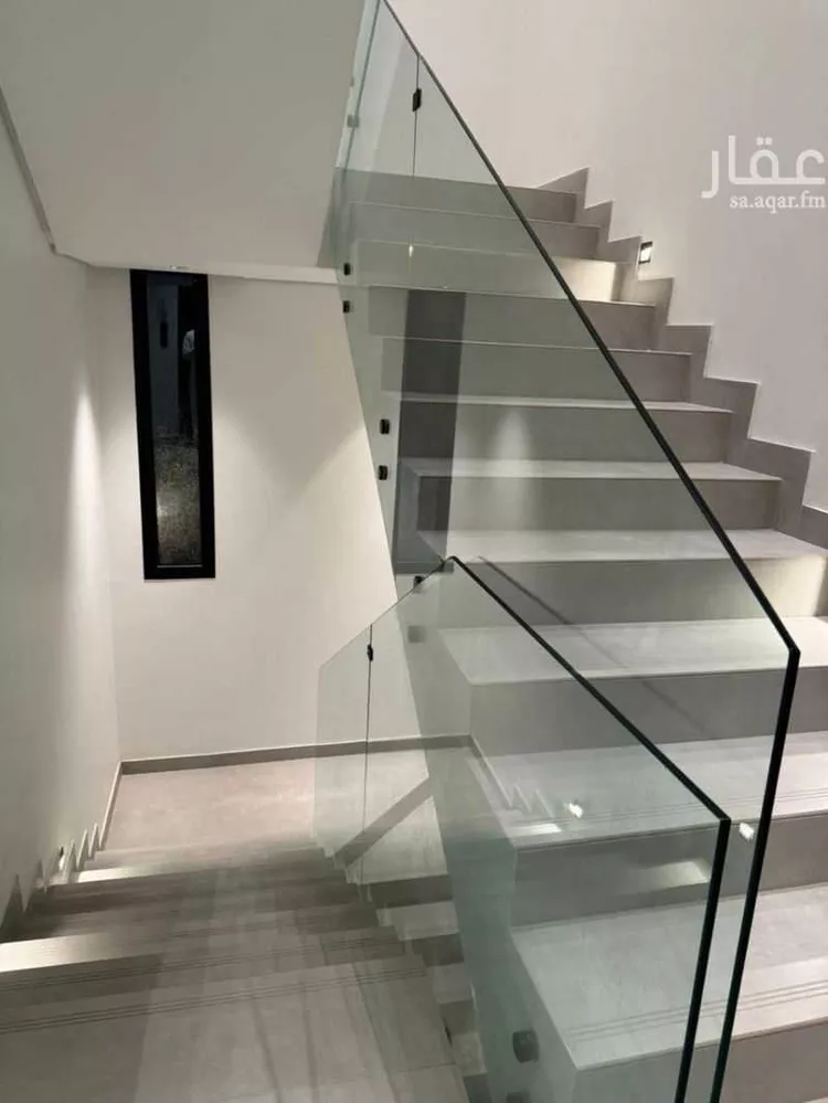 Floor for Rent in Riyadh Al Malqa صورة 3