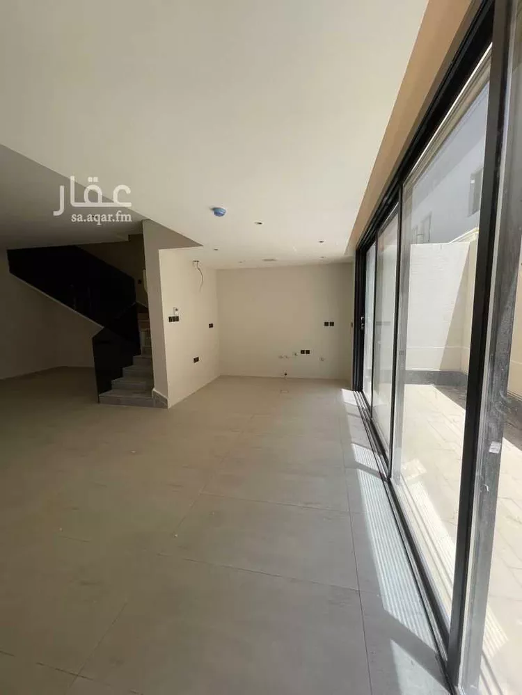 فيلا للإيجار في شارع علي بن أحمد العمري, حي العارض, مدينة الرياض, منطقة الرياض صورة 4
