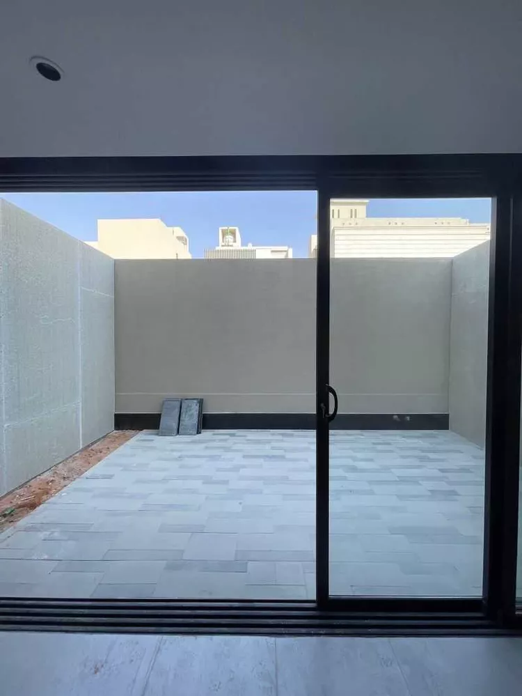 فيلا للإيجار في شارع عبدالملك البرداني, حي العارض, مدينة الرياض, منطقة الرياض صورة 5