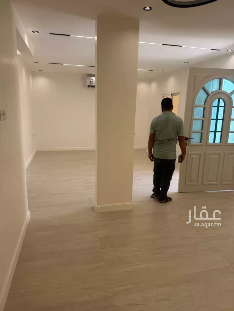 Floor for Rent in Riyadh Al Malaz صورة 3