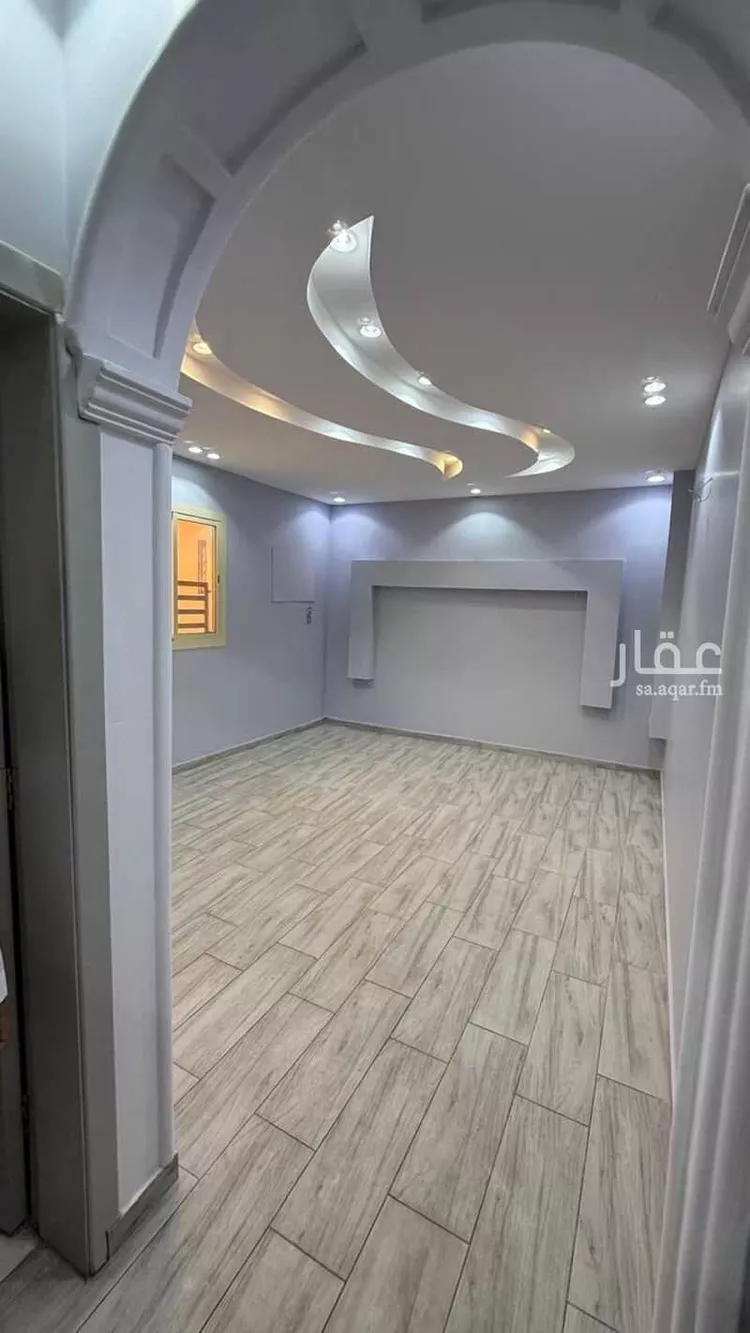 شقة للإيجار في شارع عباد الناجي, حي القطبية الغربية, مدينة الطائف, منطقة مكة المكرمة