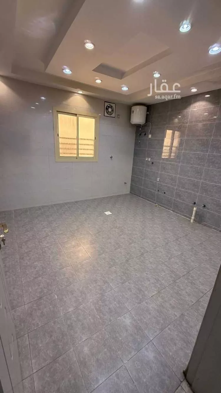 شقة للإيجار في شارع عباد الناجي, حي القطبية الغربية, مدينة الطائف, منطقة مكة المكرمة صورة 3
