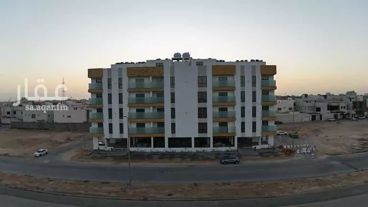 شقة للبيع في شارع هارون الزهري, حي مبروكة, مدينة بريدة, منطقة القصيم صورة 2