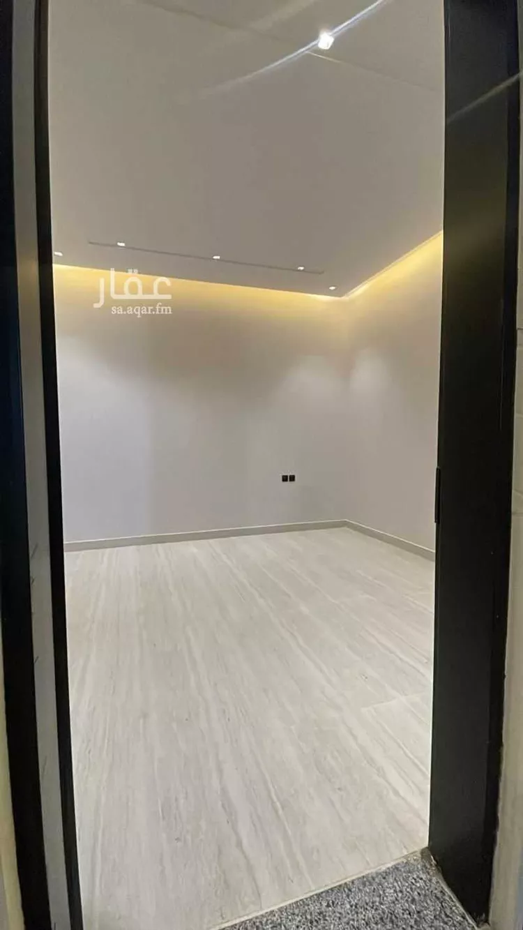 دور للبيع في شارع وادي الاحاسب, حي السعادة, مدينة الرياض, منطقة الرياض صورة 4