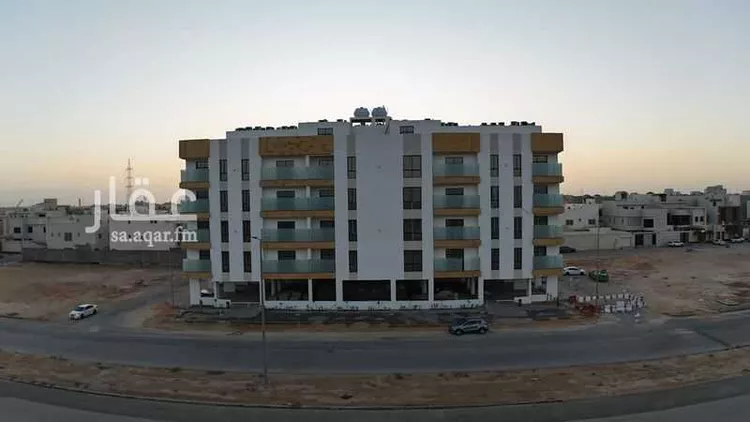 شقة للبيع في شارع هارون الزهري, حي مبروكة, مدينة بريدة, منطقة القصيم صورة 2