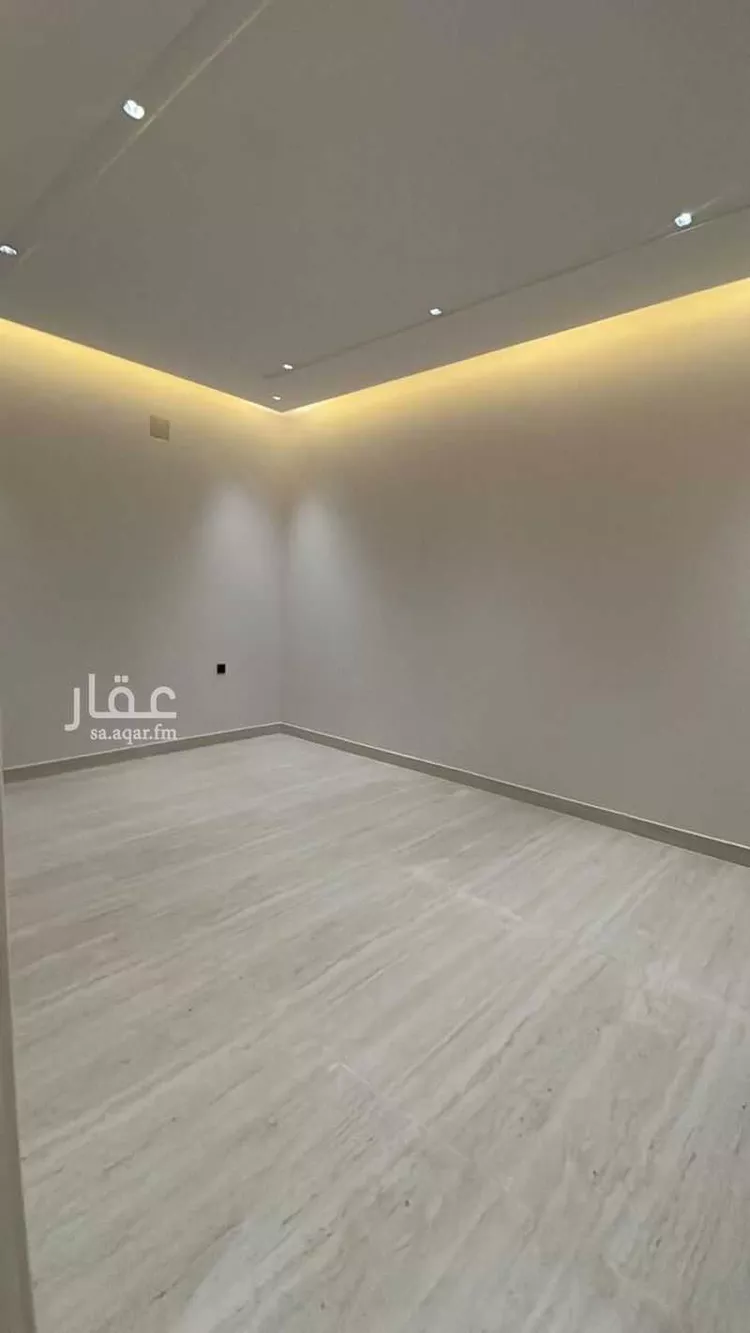 دور للبيع في شارع وادي الاحاسب, حي السعادة, مدينة الرياض, منطقة الرياض صورة 3