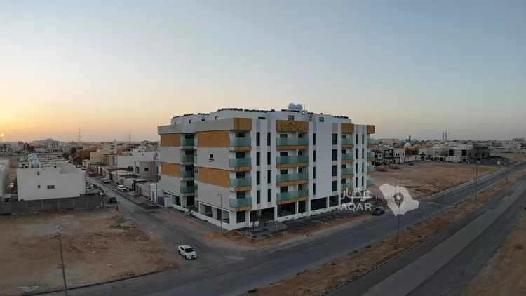 شقة للبيع في شارع هارون الزهري, حي مبروكة, مدينة بريدة, منطقة القصيم صورة 2