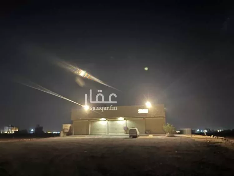 محل للإيجار في شارع 25719214, حي عريض, مدينة الرياض, منطقة الرياض 11