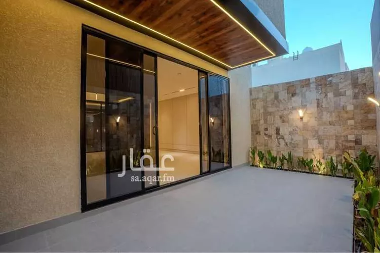فيلا للبيع في شارع النزهة, حي الشعلة, مدينة الدمام, المنطقة الشرقية 8