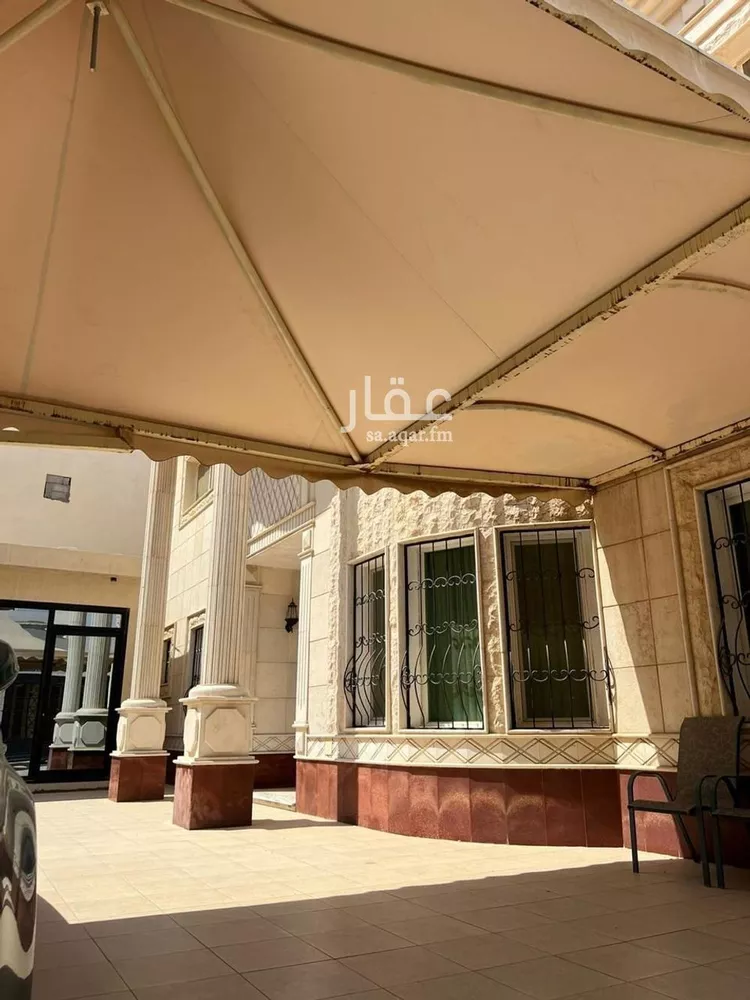 فيلا للبيع في شارع عبدالله بن المقفع, حي عرقة, مدينة الرياض, منطقة الرياض صورة 3
