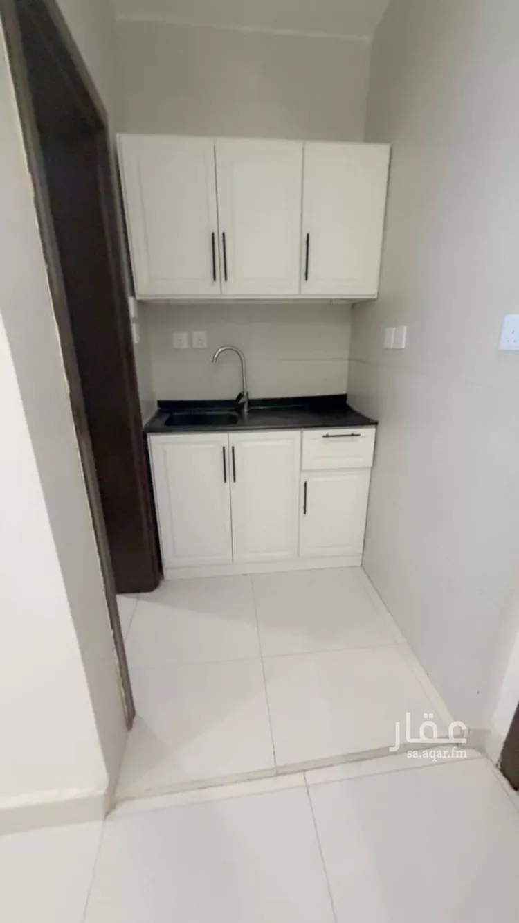 Apartment for Rent in Jeddah Al Aziziyah
