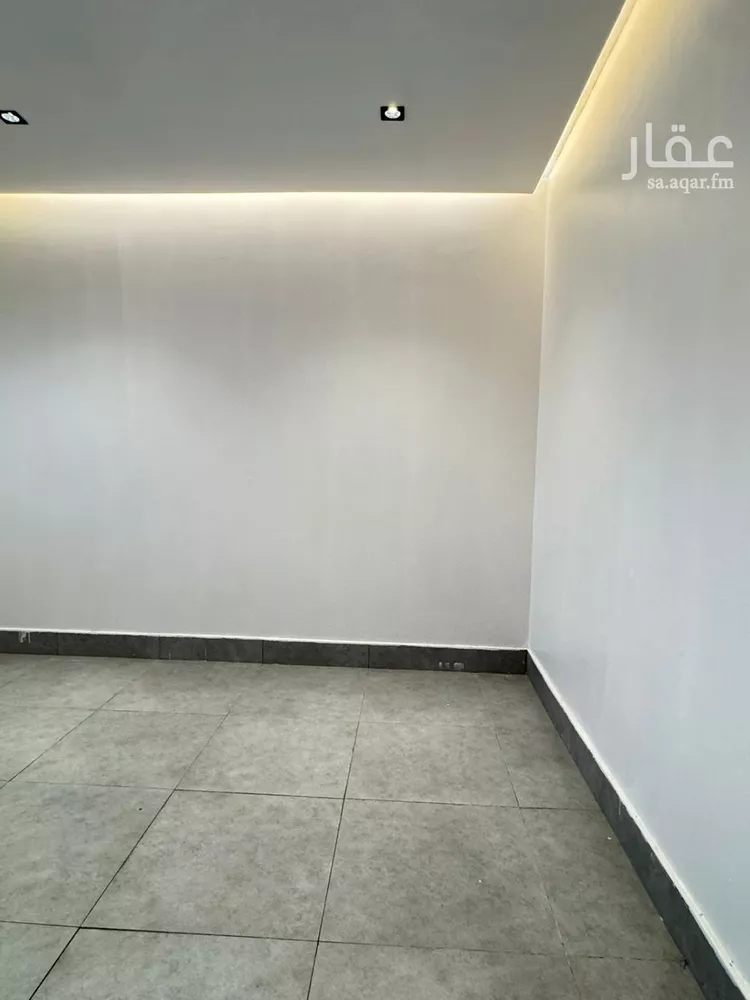 شقة للإيجار في شارع نجران, حي ظهرة لبن, مدينة الرياض, منطقة الرياض 7