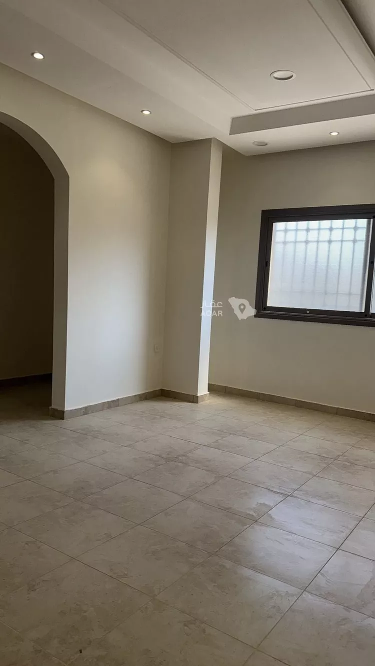 Floor for Rent in Riyadh Al Malqa 19