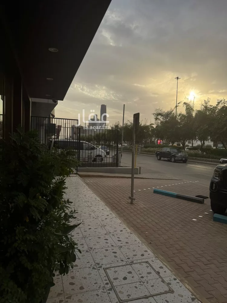 شقة للإيجار في شارع صليبيخ, حي المروج, مدينة الرياض, منطقة الرياض 17