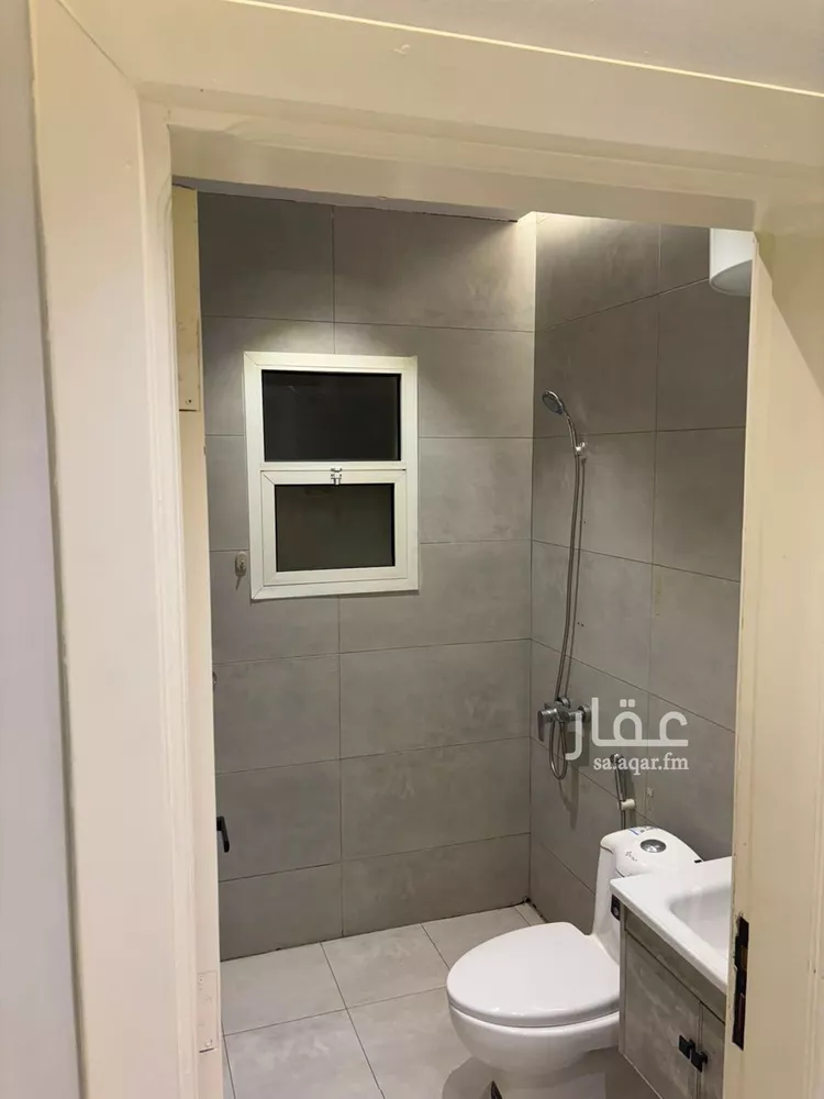 Building for Rent in Riyadh Dhahrat Al Badi'ah صورة 2