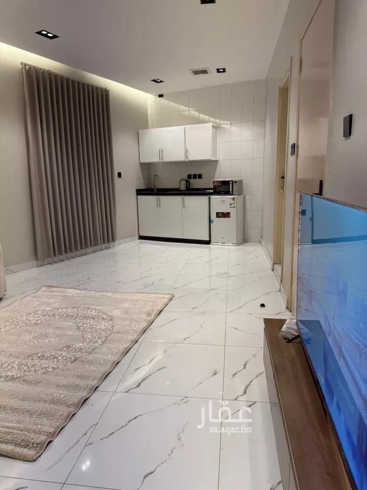 شقة للإيجار في شارع الفرزدق, حي الضباط, مدينة الرياض, منطقة الرياض صورة 2
