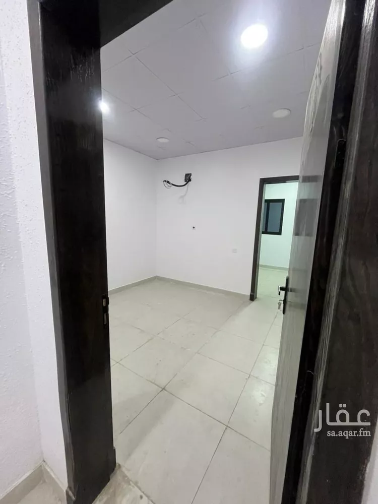 عمارة للإيجار في شارع 14ا, حي البادية, مدينة الدمام, المنطقة الشرقية صورة 2