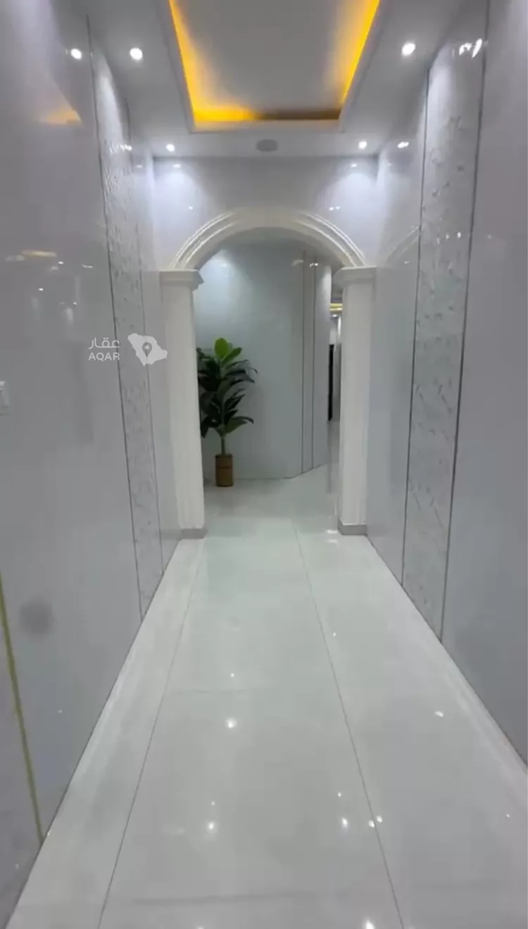 فيلا للبيع في شارع أبي بردة بن قيس ، حي المهدية ، الرياض ، منطقة الرياض 17