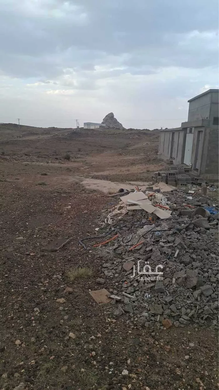 أرض للبيع في المقطاع صورة 3