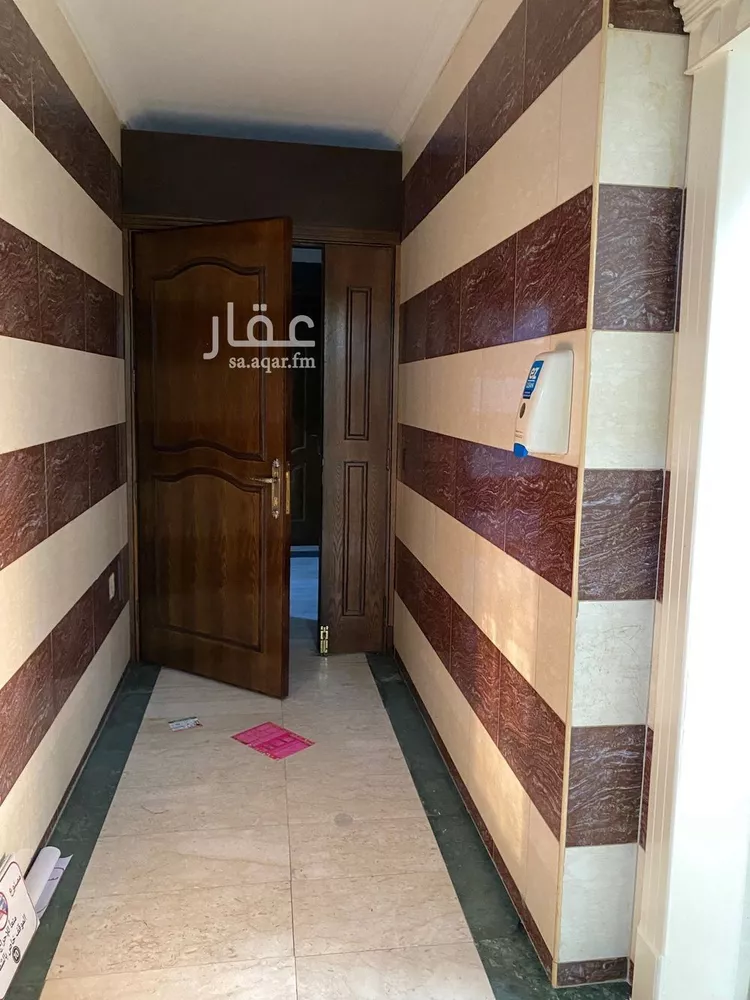 شقة للبيع في شارع الرافعي, حي الزهور, مدينة الدمام, المنطقة الشرقية صورة 2