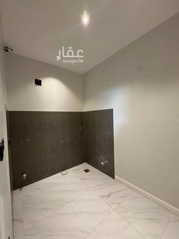 دور للبيع في شارع محمد بن الحاجب, حي العارض, مدينة الرياض, منطقة الرياض صورة 5