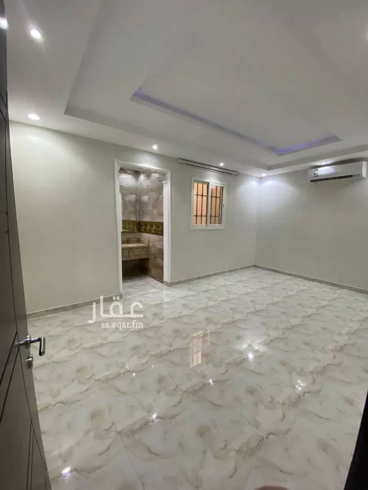 دور للإيجار في حي ، شارع عبدالرحمن سكيكر ، حي المهدية ، الرياض ، منطقة الرياض صورة 4
