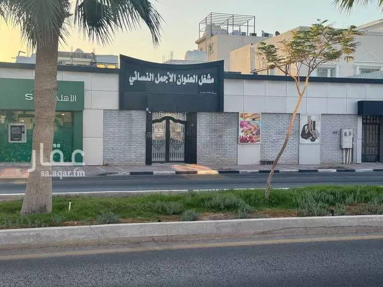 فيلا للبيع في شارع ابو عبيده عامر بن الجراح, حي الدوحة الجنوبية, مدينة الظهران, المنطقة الشرقية صورة 2
