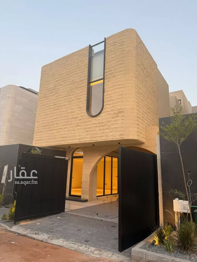فيلا للبيع في شارع إبراهيم بن السندي, حي القيروان, مدينة الرياض, منطقة الرياض صورة 2