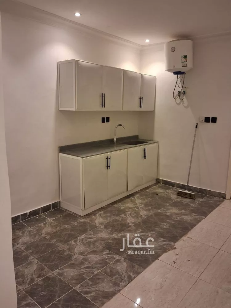 شقة للإيجار في شارع ضرار بن الخطاب, حي المروج, مدينة الرياض, منطقة الرياض صورة 4