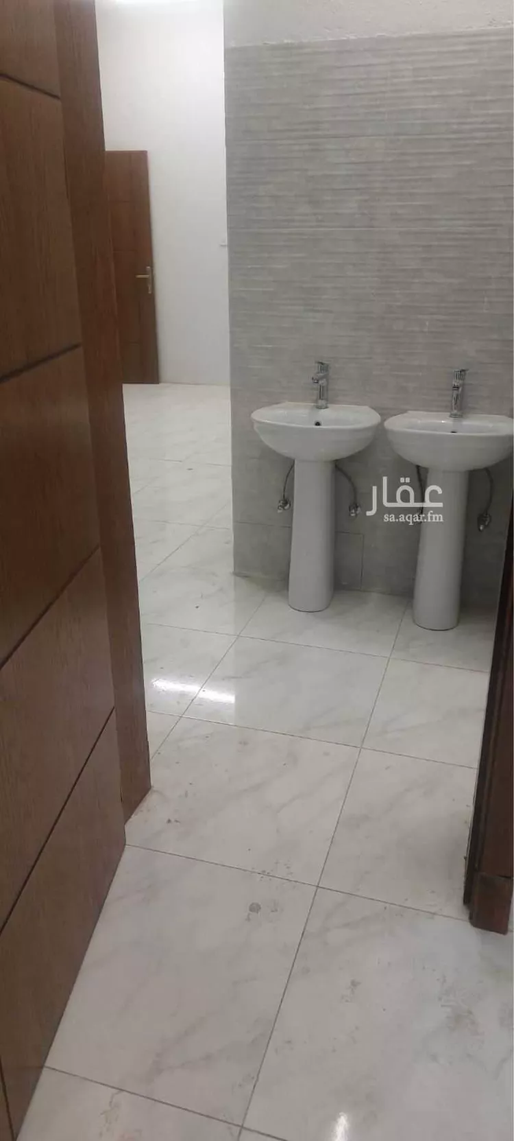 عمارة للإيجار في شارع المدينة, حي الثقبة, مدينة الخبر, المنطقة الشرقية