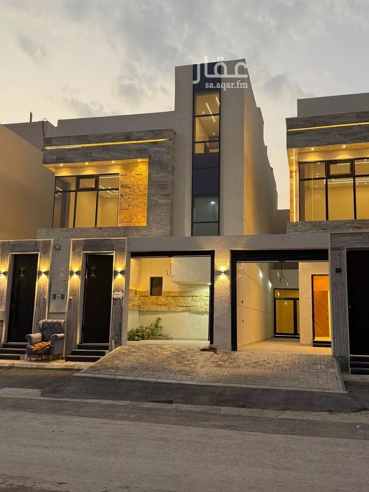 دور للبيع في شارع محمد بن عكرمة, حي طويق, مدينة الرياض, منطقة الرياض