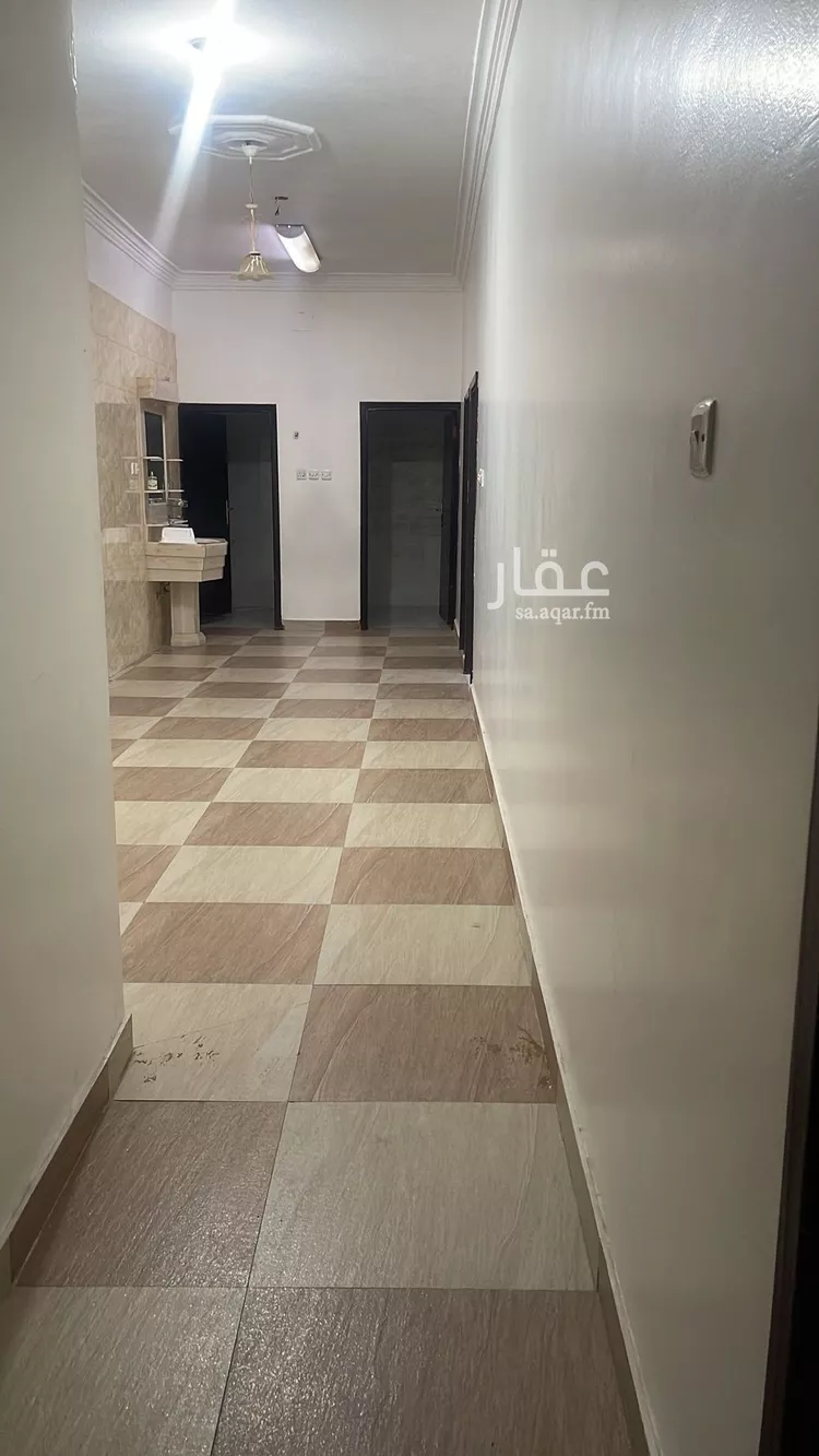 عمارة للإيجار في شارع جبل رضوي, حي الروابي, مدينة أبها, منطقة عسير