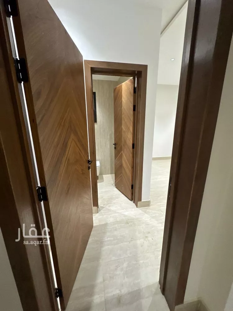 فيلا للإيجار في شارع حسين بيهم, حي العوالي, مدينة الرياض, منطقة الرياض صورة 4