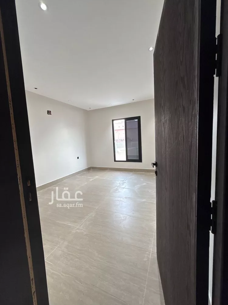 دور للبيع في شارع فريد ياسين قرشي, حي طويق, مدينة الرياض, منطقة الرياض صورة 5