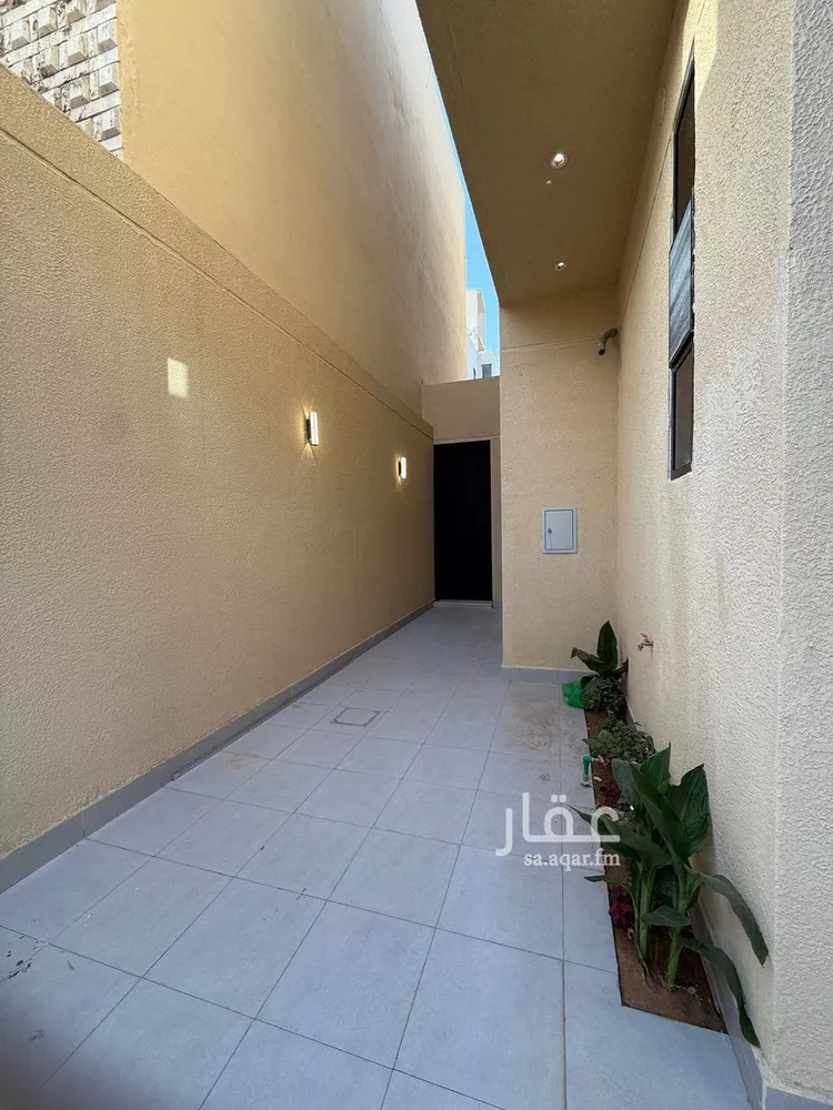 فيلا للبيع في شارع أحمد بن عمر اليمني, حي طويق, مدينة الرياض, منطقة الرياض صورة 2