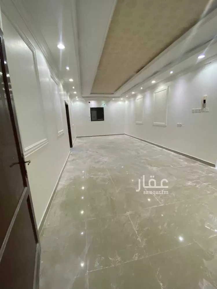 فيلا للبيع في شارع الدفاع, حي إشبيلية, مدينة الرياض, منطقة الرياض 6