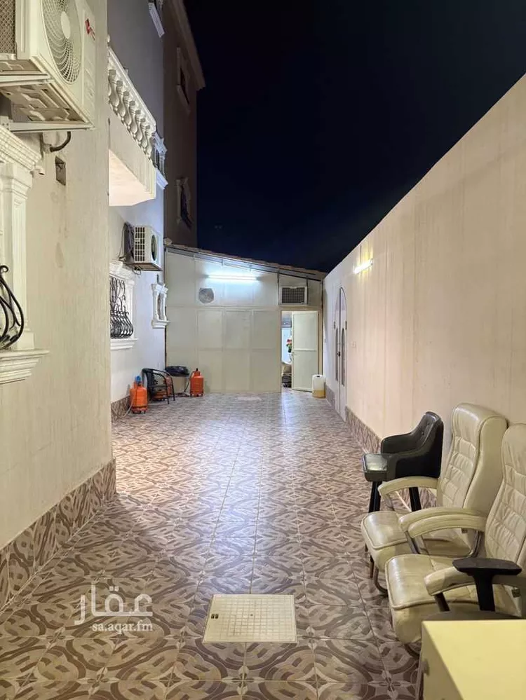 فيلا للبيع في شارع رقم 2, حي الندوة, مدينة الرياض, منطقة الرياض 19