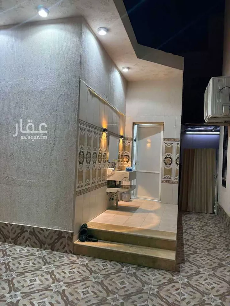 فيلا للبيع في شارع رقم 2, حي الندوة, مدينة الرياض, منطقة الرياض 22