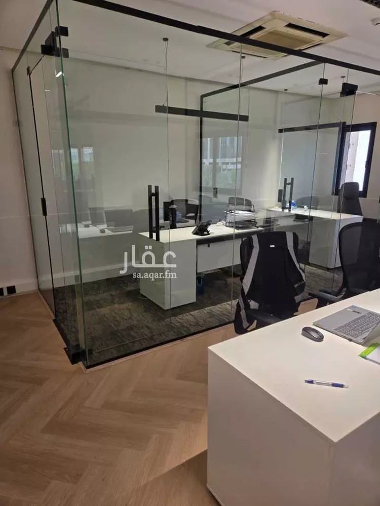 مكتب تجاري للإيجار في شارع رقم 28 ، حي العليا ، الرياض ، منطقة الرياض صورة 2