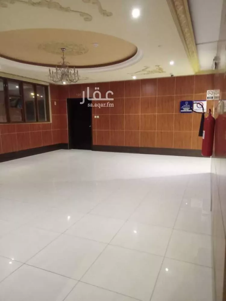 عمارة للإيجار في شارع صلاح الدين الايوبي, حي الظرفة, مدينة خميس مشيط, منطقة عسير صورة 2