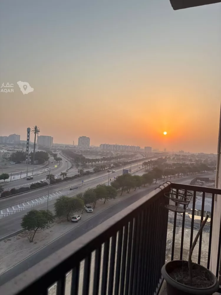 شقة للإيجار في شارع جسر الملك فهد, حي الحمراء, مدينة الخبر, المنطقة الشرقية 5