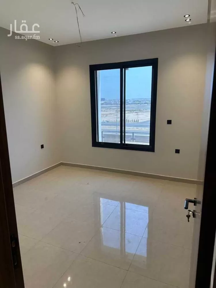 شقة للإيجار في شارع الامير ماجد الفرعي, حي الورود, مدينة جدة, منطقة مكة المكرمة صورة 4