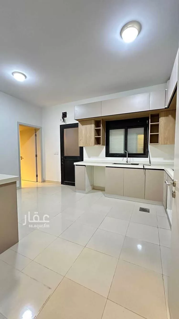فيلا للإيجار في شارع الحسين بن أبي البركات, حي النرجس, مدينة الرياض, منطقة الرياض صورة 4