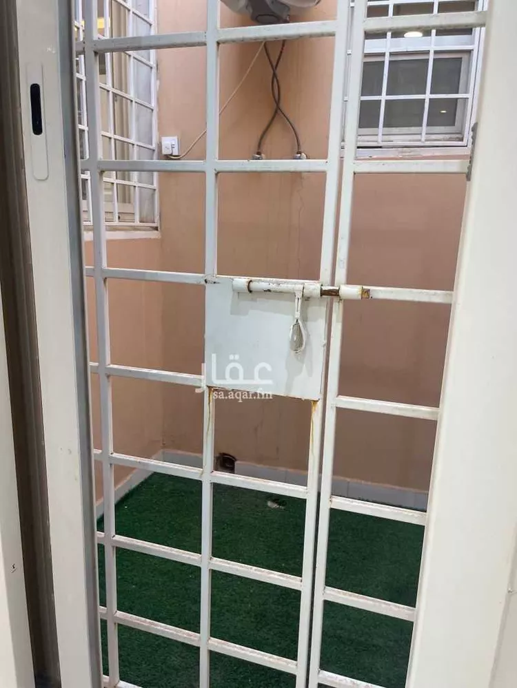 فيلا للإيجار في شارع حرملة ابن يحيى, حي الفلاح, مدينة بريدة, منطقة القصيم صورة 4