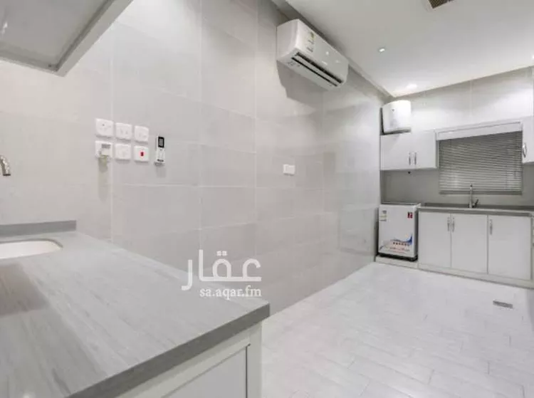 فيلا للإيجار في شارع عبدالرحمن بن أبي ياسر, حي الرمال, مدينة الرياض, منطقة الرياض صورة 2
